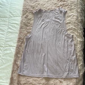 Lululemon tank 2